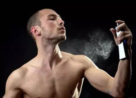 揭开男士香水诱惑的秘密：二氢茉莉酮酸甲酯