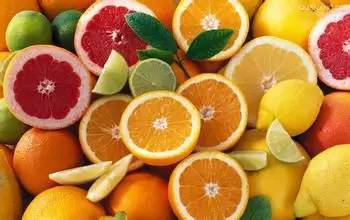 调香中常见水果的香料成分